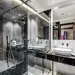 Piccola Navona Roof Garden 4*