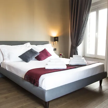 Piccola Navona Roof Garden ゲストハウス 4*