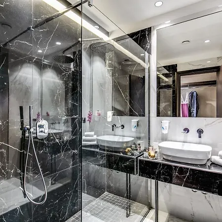 Piccola Navona Roof Garden 4*