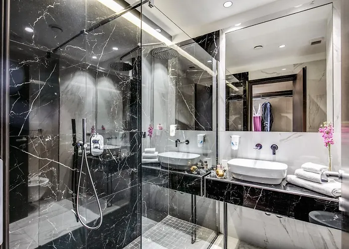 Piccola Navona Roof Garden 4*